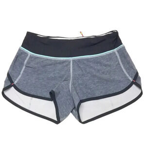 Lululemon Women's Size 6 Hotty Hot Low-Rise Lined Gray Black Shorts